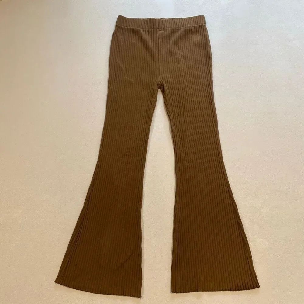 Vans Brown Ribbed Flare Pants Size Medium Stretchy Pull On Casual Retro
